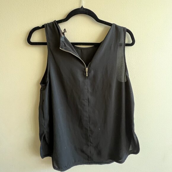 Sheer Sleeveless Blouse - Picture 2 of 3